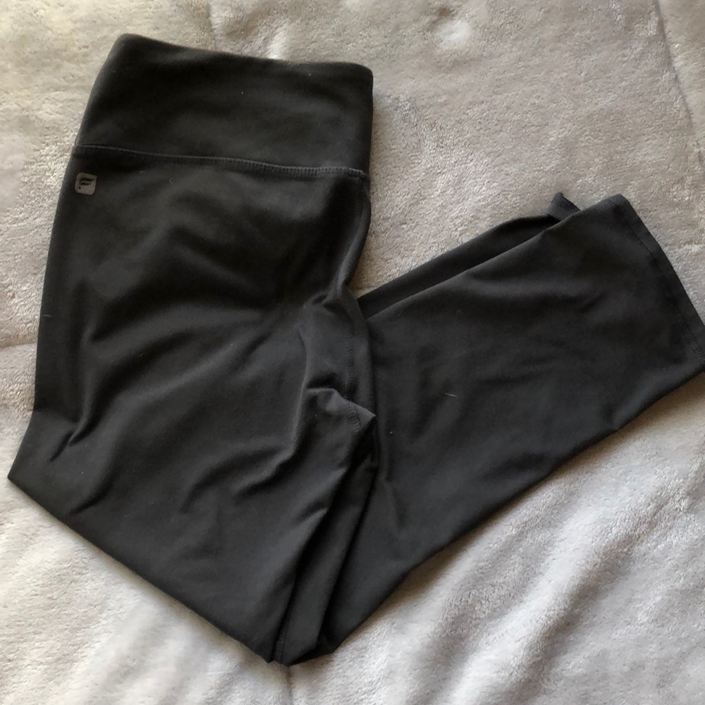 Fabletics Dark Grey Medium Rise crop legging